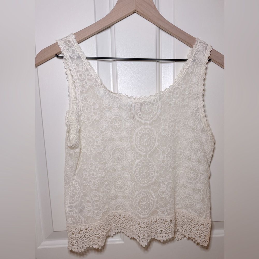 H&M Lace Tank - Picture 3 of 4